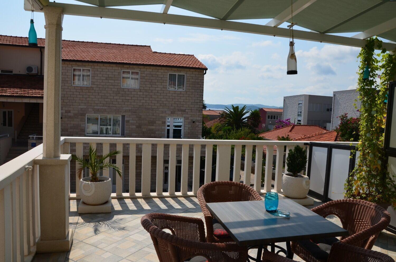 Dami - 100m From The Sea Apartment