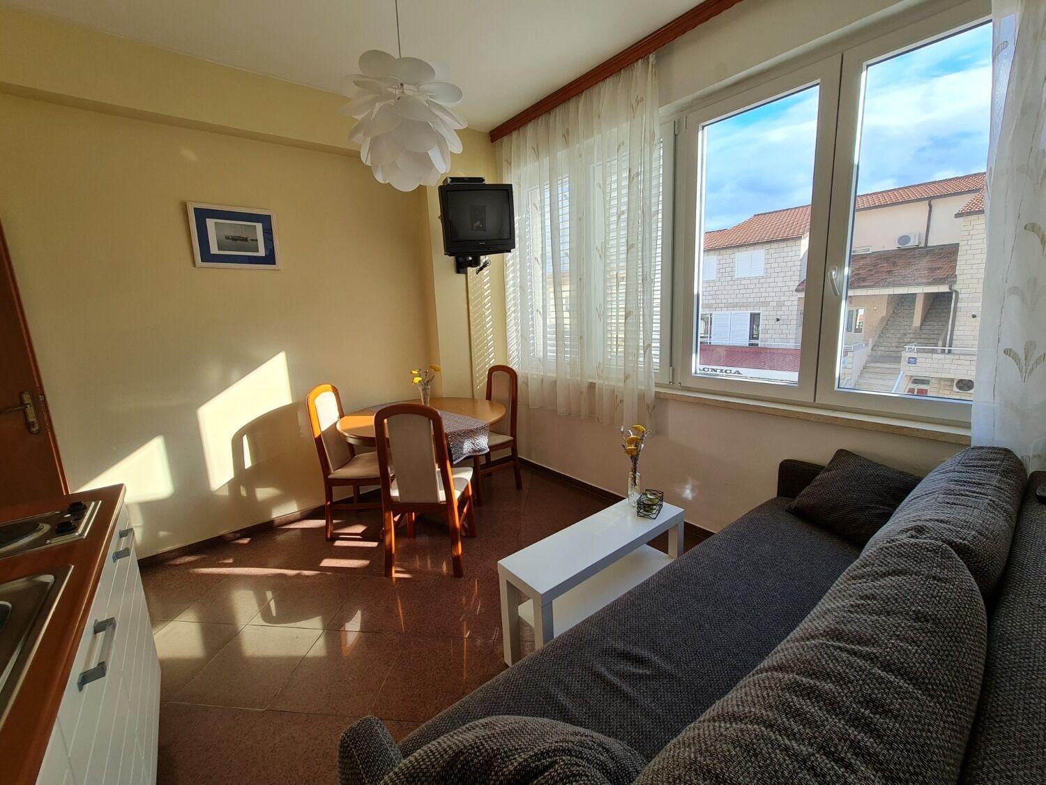 Apartment Dami - 100m From The Sea *
