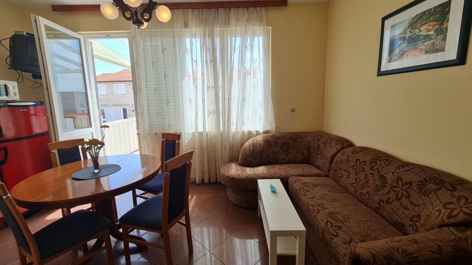 Apartment Dami - 100m From The Sea *